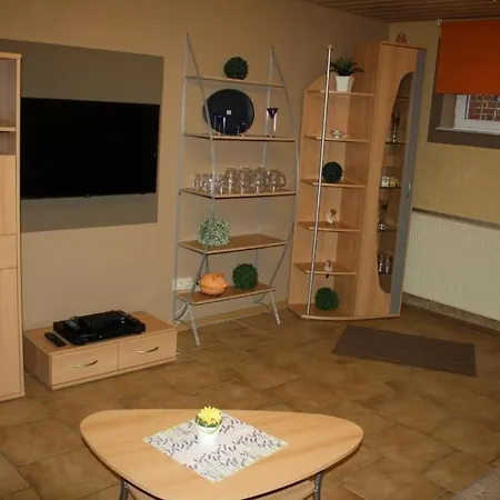 Monteur-/und Diehl Apartment *